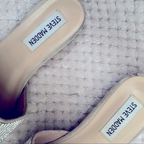 STEVE MADDEN TRACED RHINESTONES SHOES - Picture 2 of 3